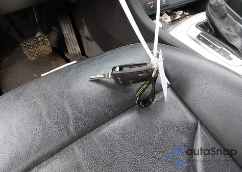 2016 Audi Q3 2.0T Premium Plus z USA, uszkodzony, nr VIN WA1EFCFS9GR019452